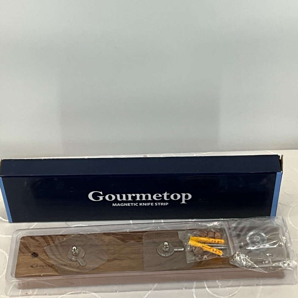 Gourmetop Magnetic Knife Strip Wood 16-Inch With‎ Mounting Hardware